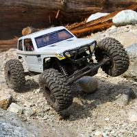 AXIAL WRAITH SPAWN 4WD ROCK RACER RTR