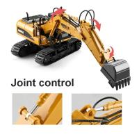 Excavadora RC multifuncion HUINA 1535-1 2.4GHZ 1:14 RTR con pala, martillo y gancho metálico + batería gratis